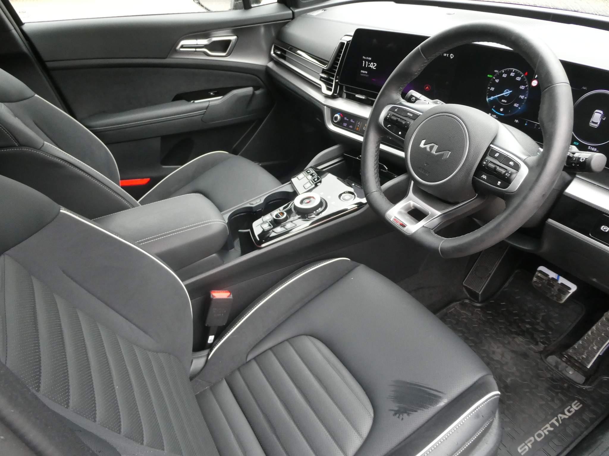 Kia Sportage Image 10