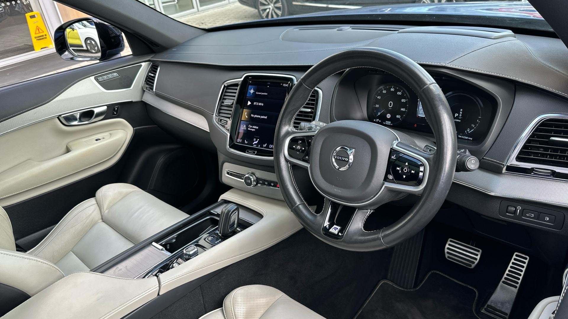 Volvo XC90 Image 5