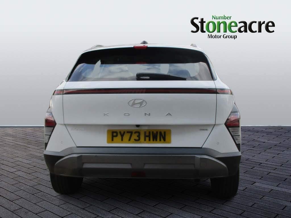 Hyundai KONA Hybrid Image 4