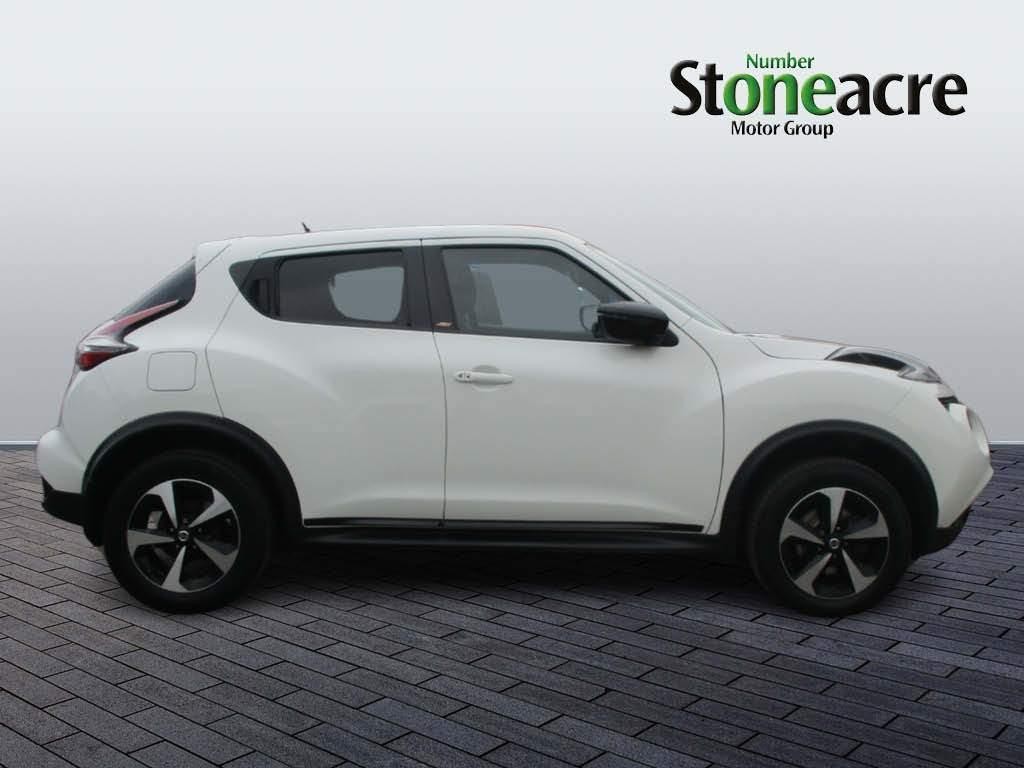 Nissan Juke Image 2