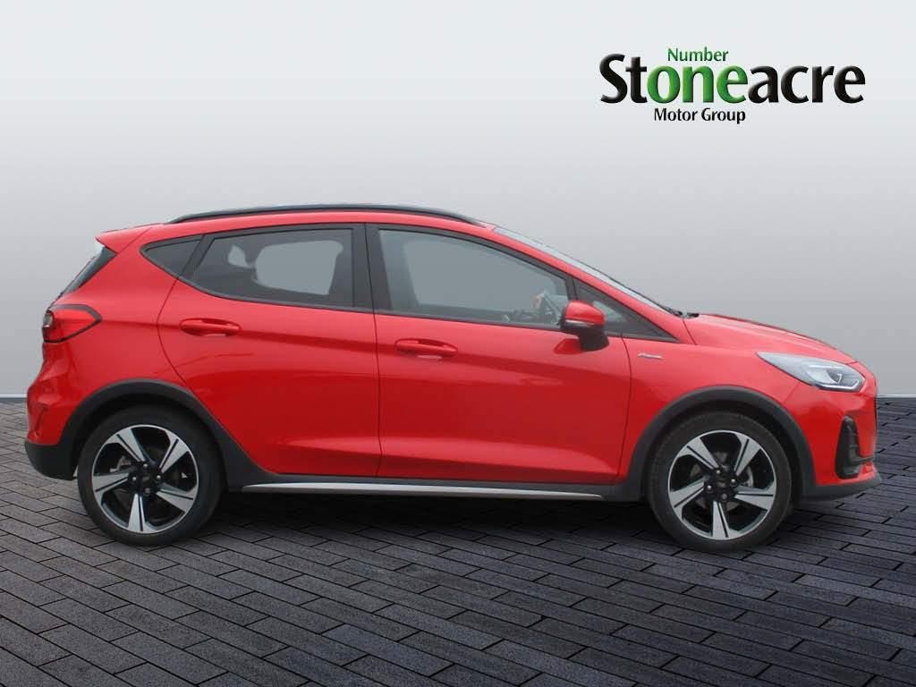 Ford Fiesta Image 2