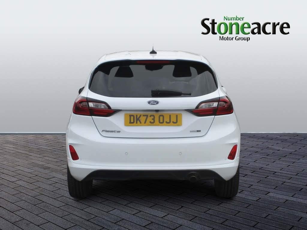 Ford Fiesta Image 4