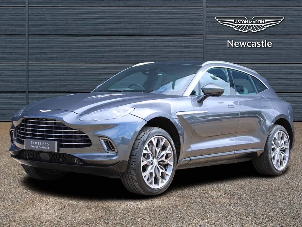 Aston Martin DBX Image 17