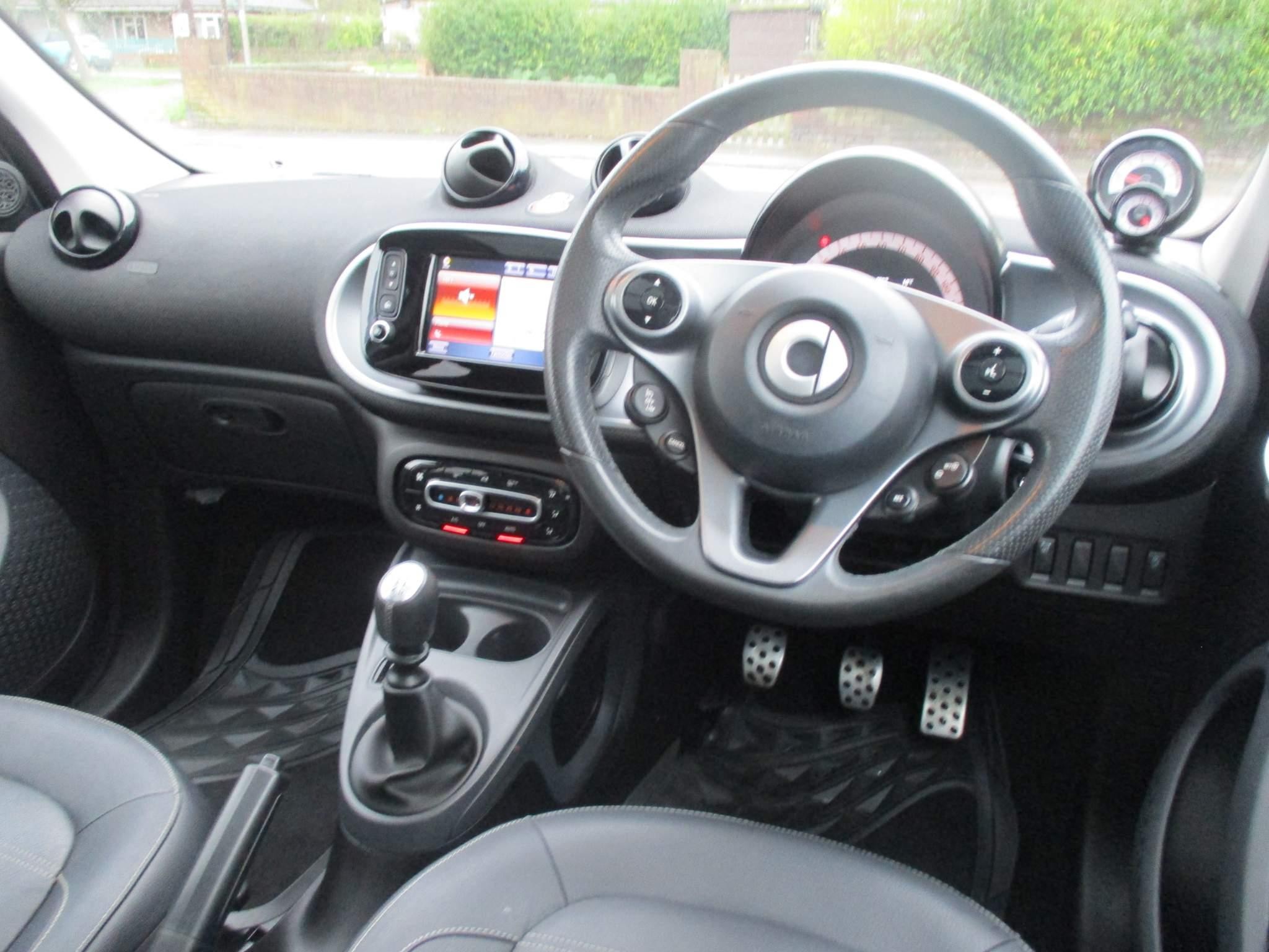 Smart ForFour Image 15