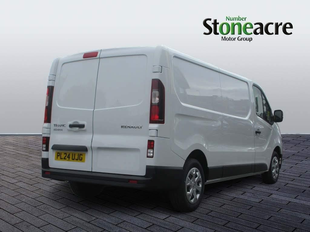 Renault Trafic Image 2