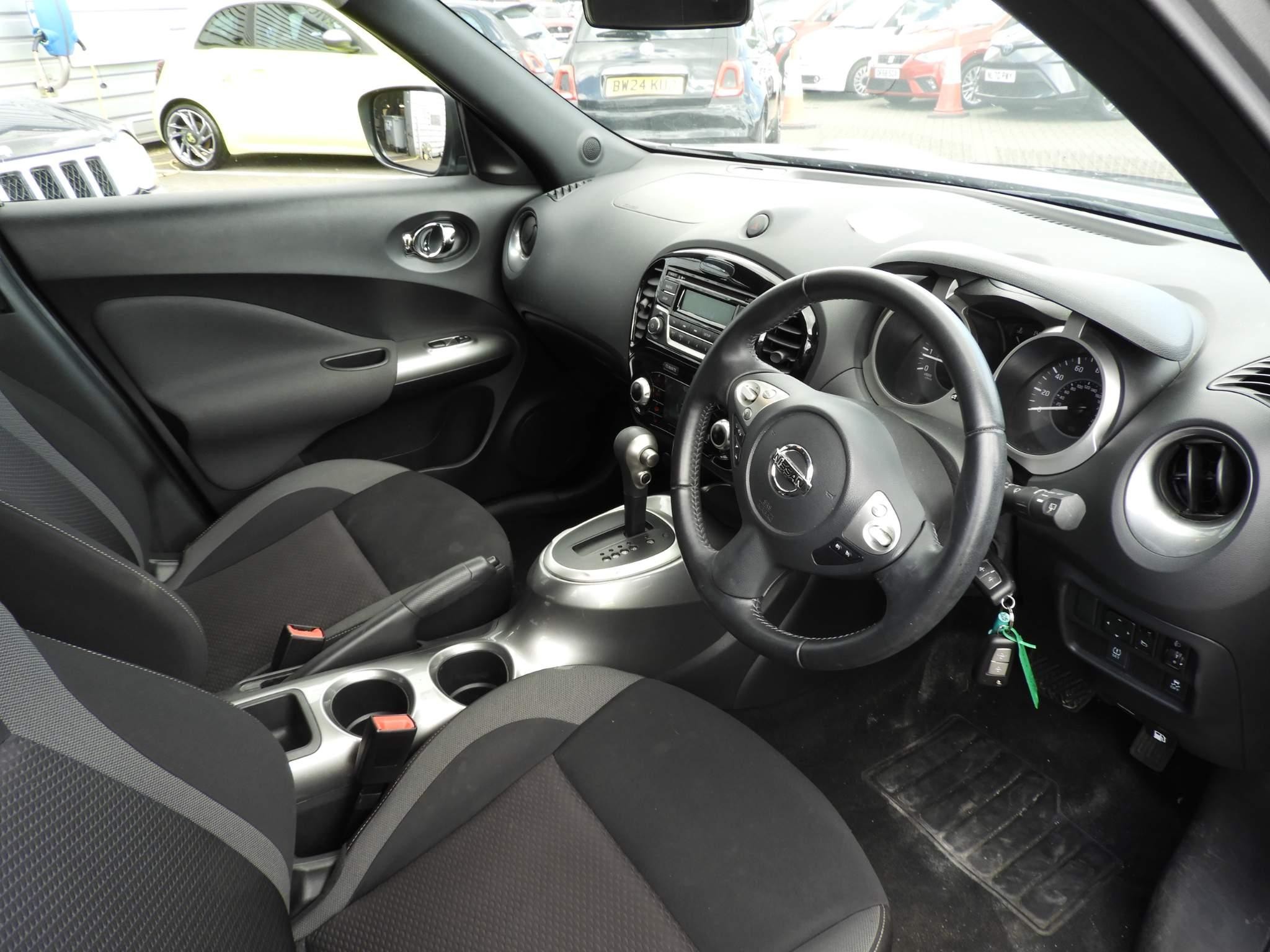 Nissan Juke Image 11