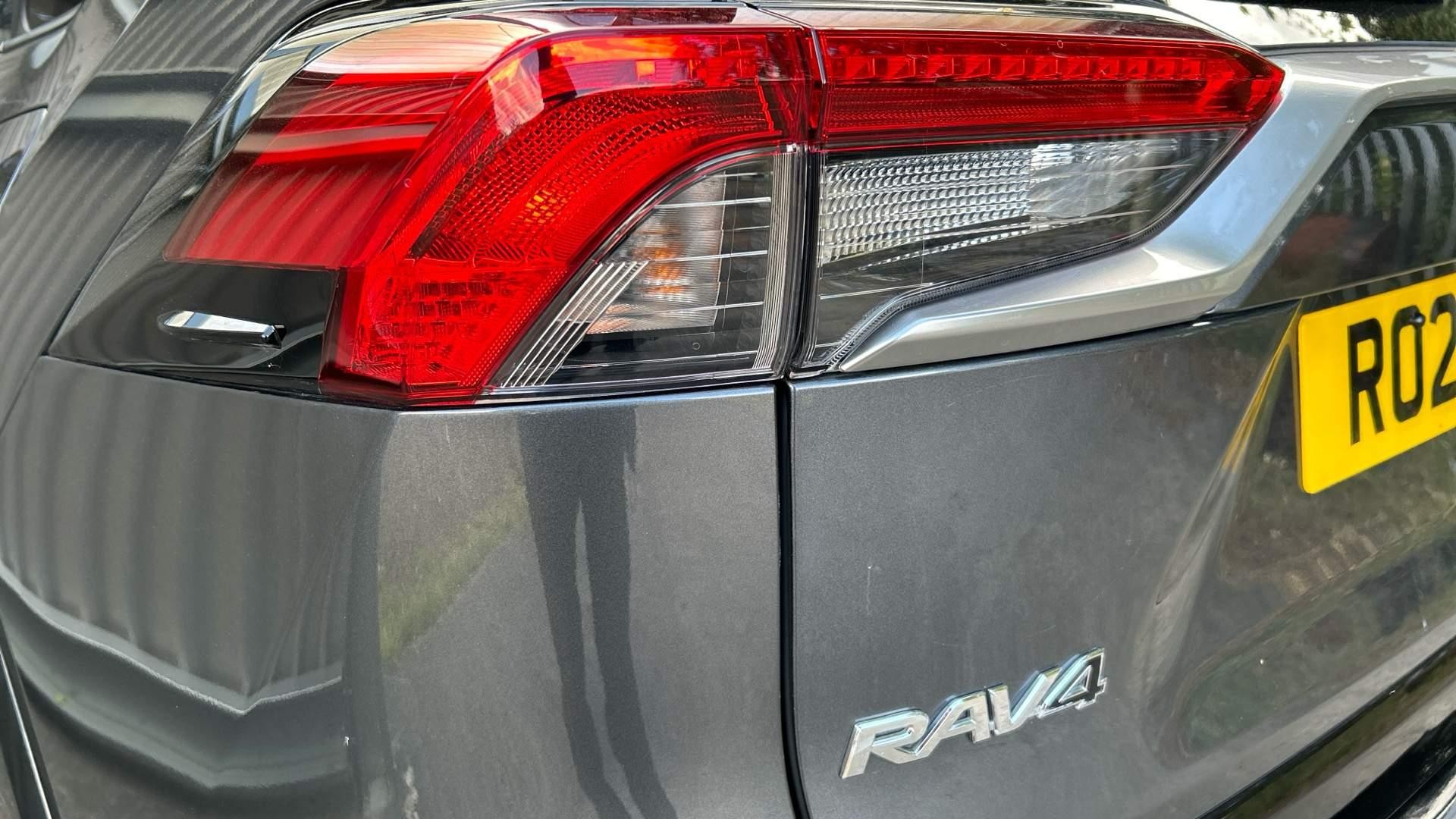 Toyota RAV4 Image 49