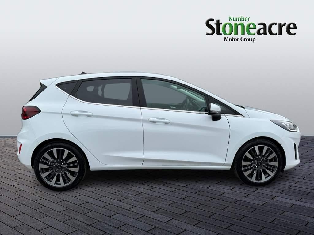 Ford Fiesta Image 2