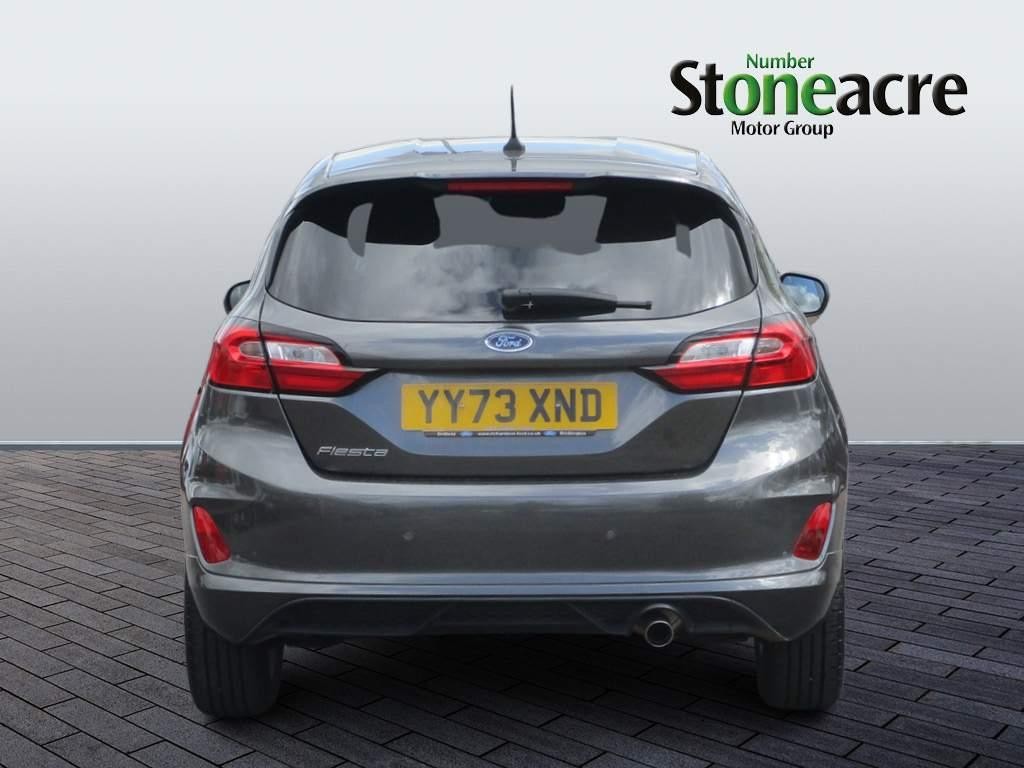 Ford Fiesta Image 4