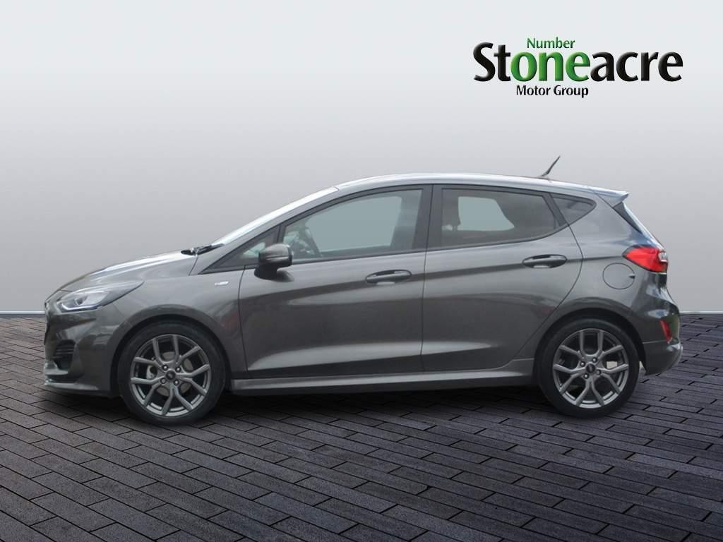 Ford Fiesta Image 6