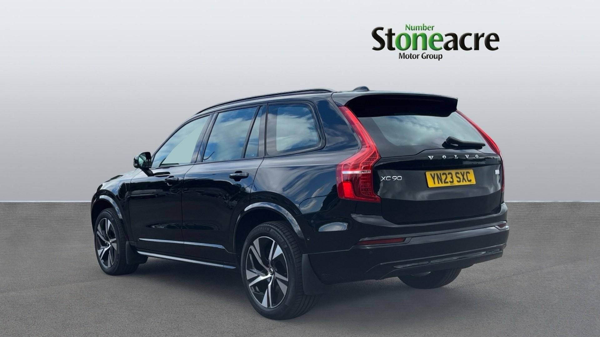 Volvo XC90 Image 2