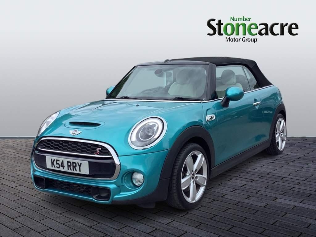 MINI Convertible Image 7