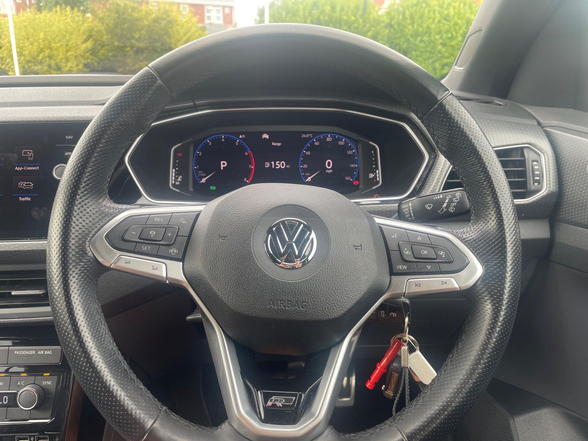 Volkswagen T-Cross Image 32