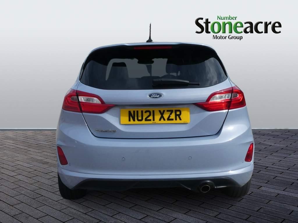 Ford Fiesta Image 4