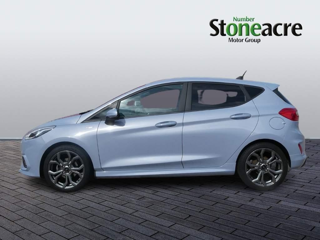 Ford Fiesta Image 6