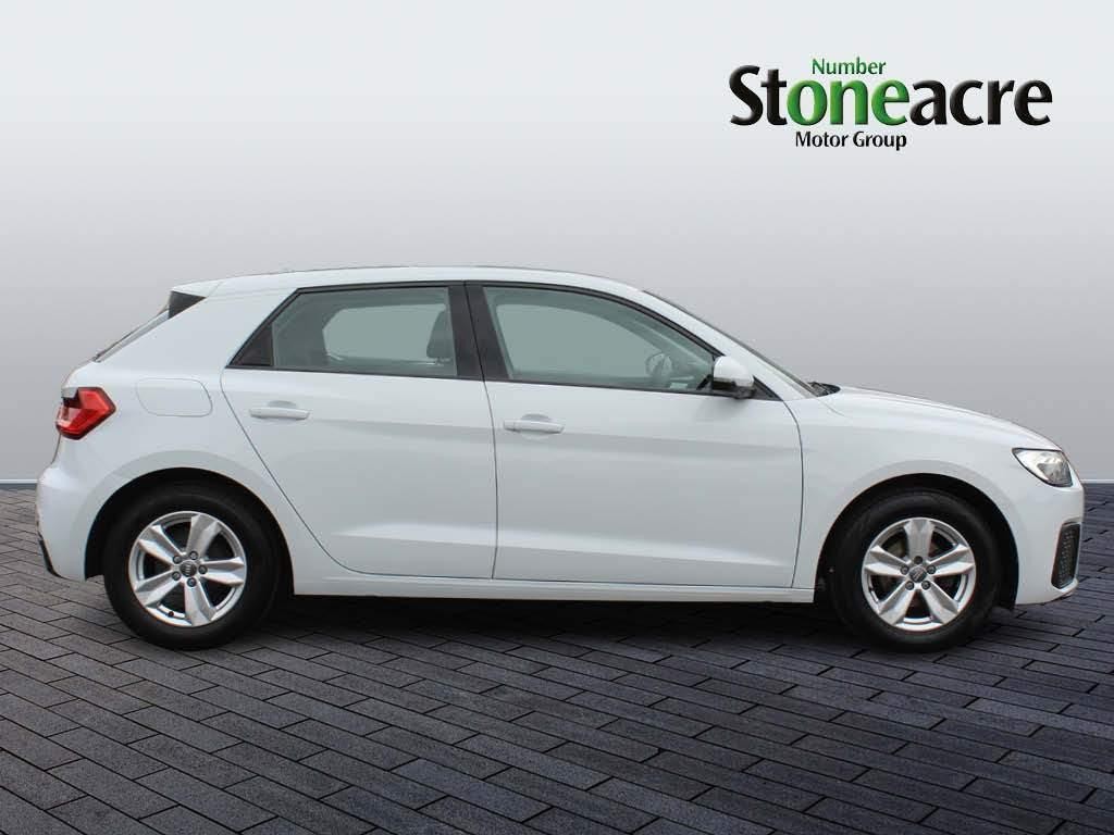 Audi A1 Image 2