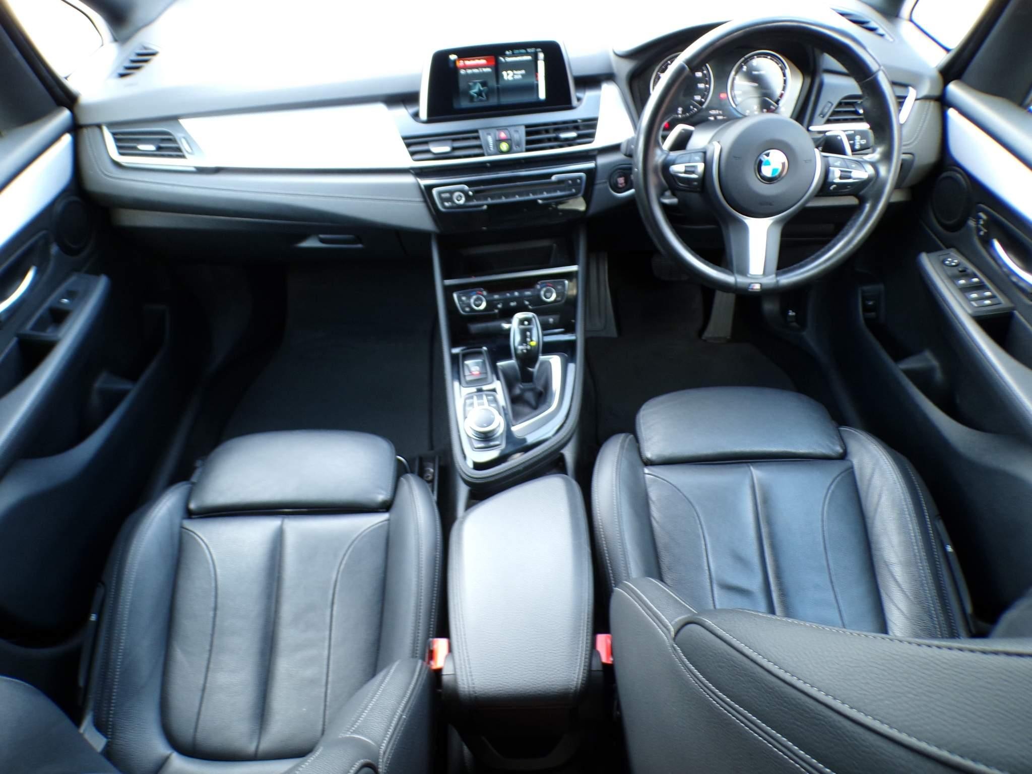 BMW 2 Series Gran Tourer Image 11