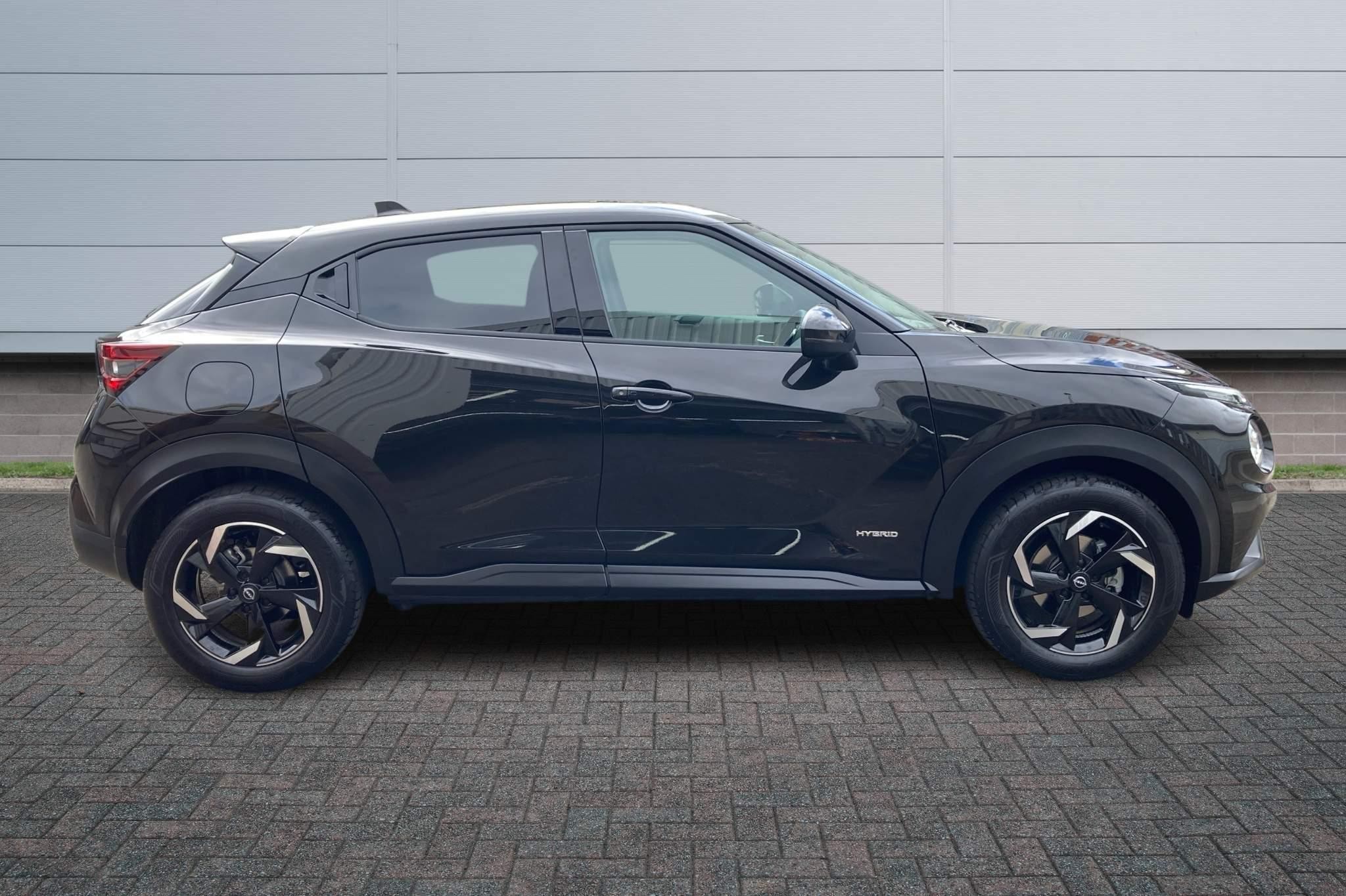 Nissan Juke Image 2