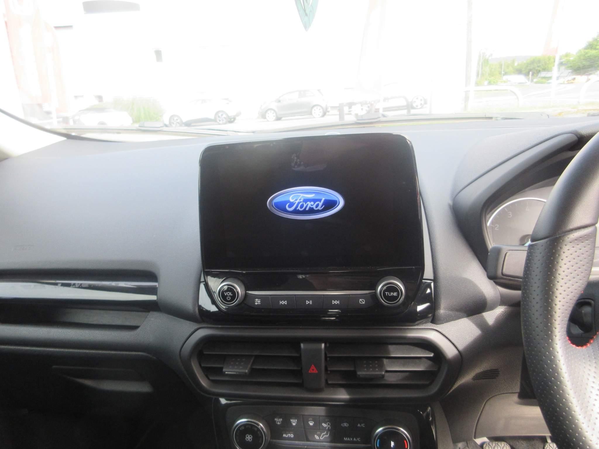 Ford EcoSport Image 12