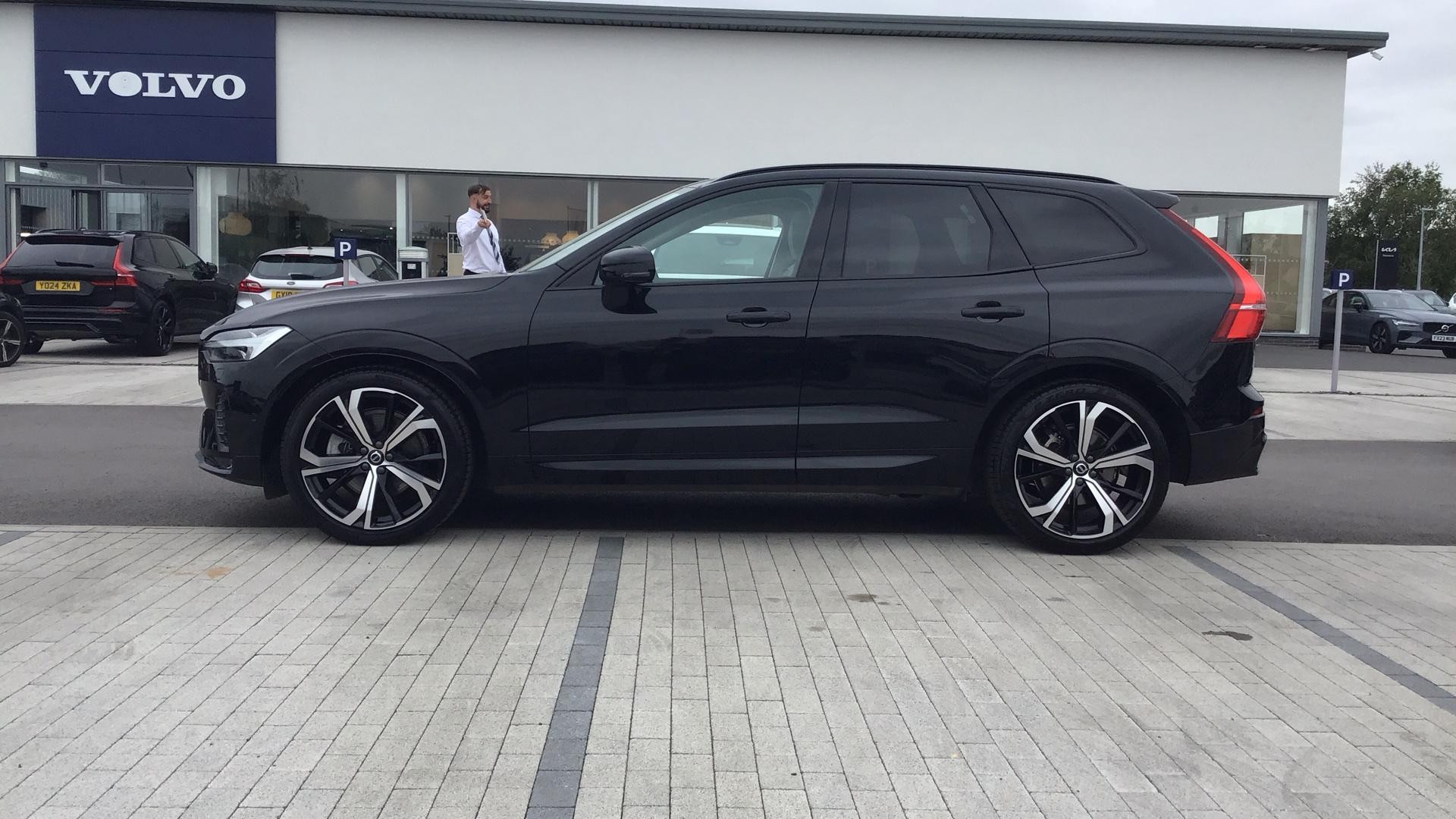 Volvo XC60 Image 9