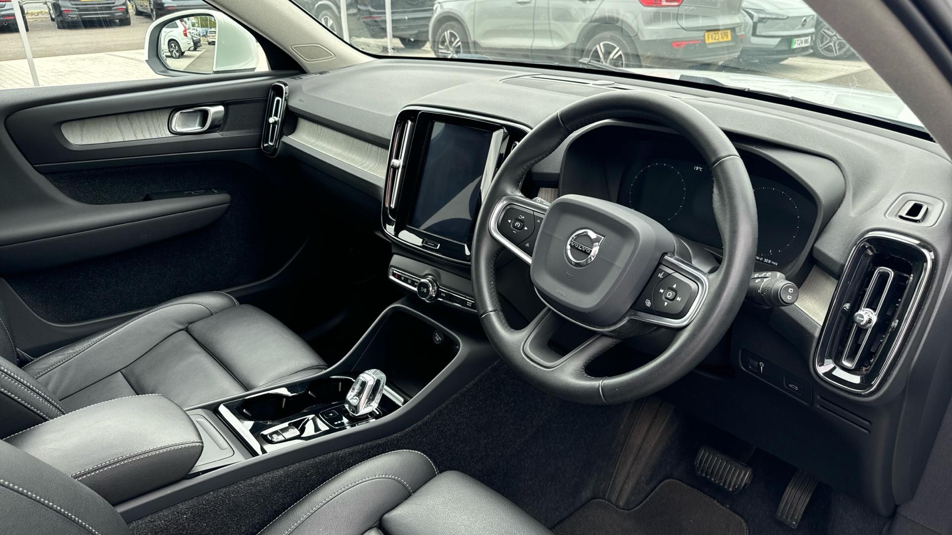 Volvo XC40 Image 5