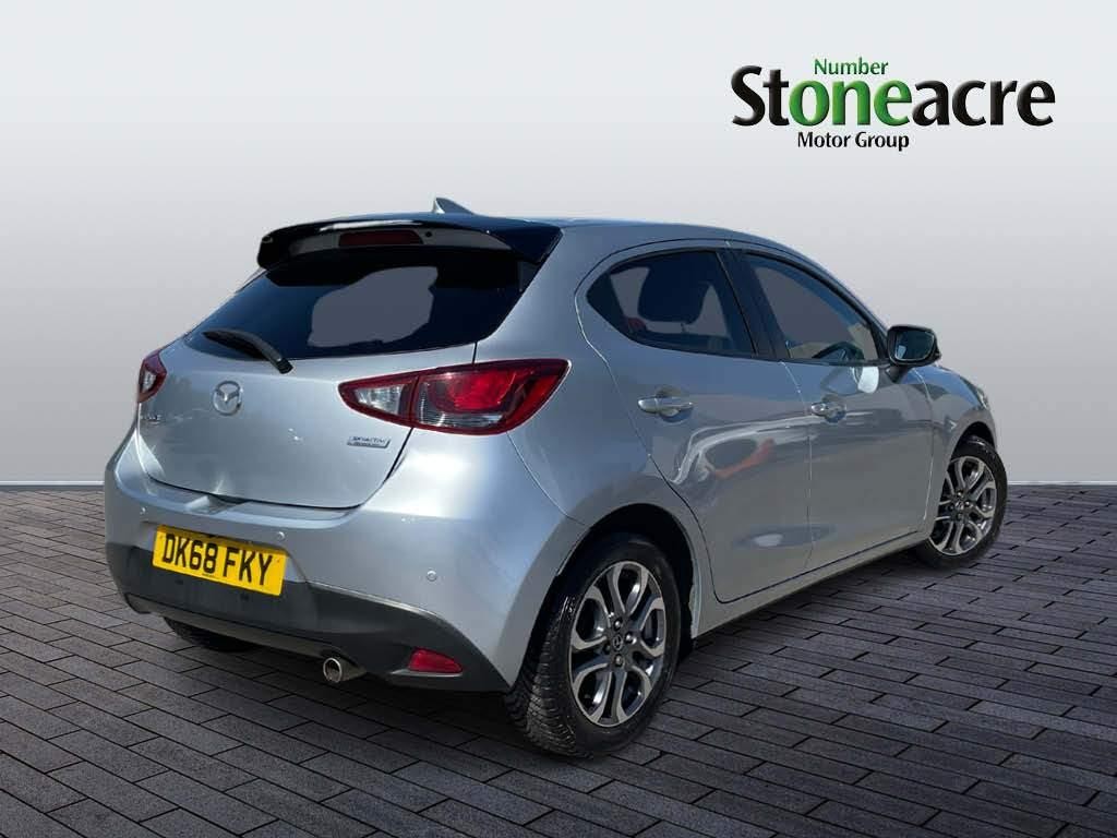 Mazda Mazda2 Image 3