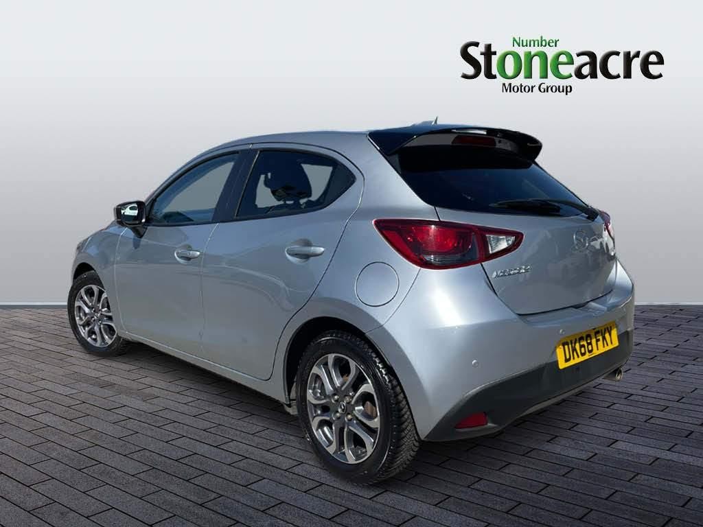 Mazda Mazda2 Image 5