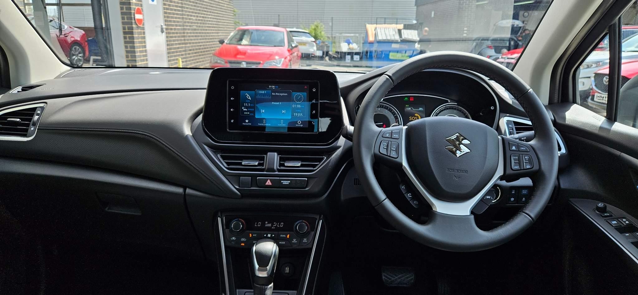 Suzuki SX4 S-Cross Image 12