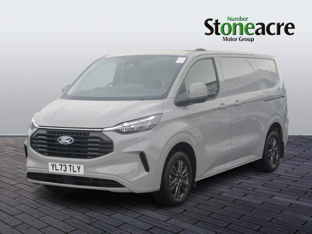 Ford Transit Custom Image 7