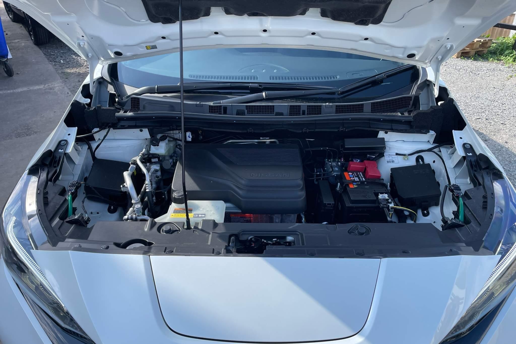 Nissan LEAF Image 9