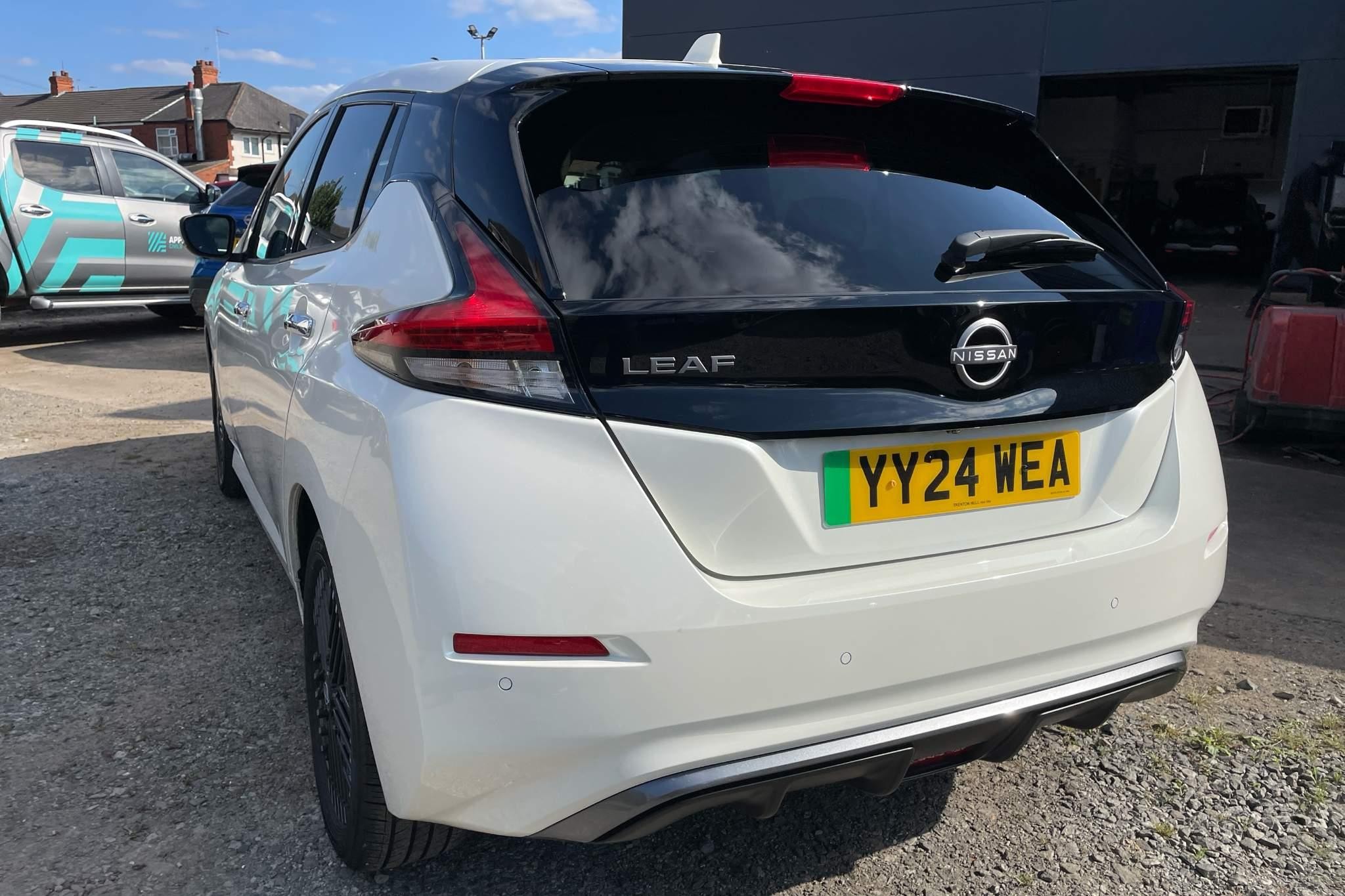 Nissan LEAF Image 44