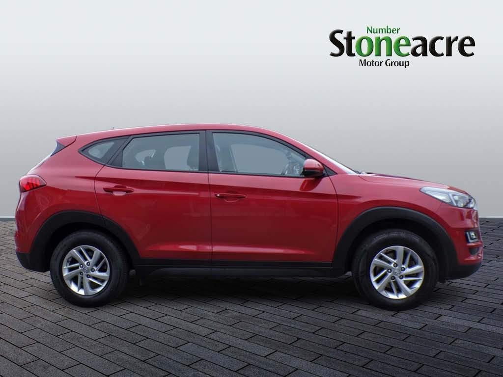 Hyundai TUCSON Image 2