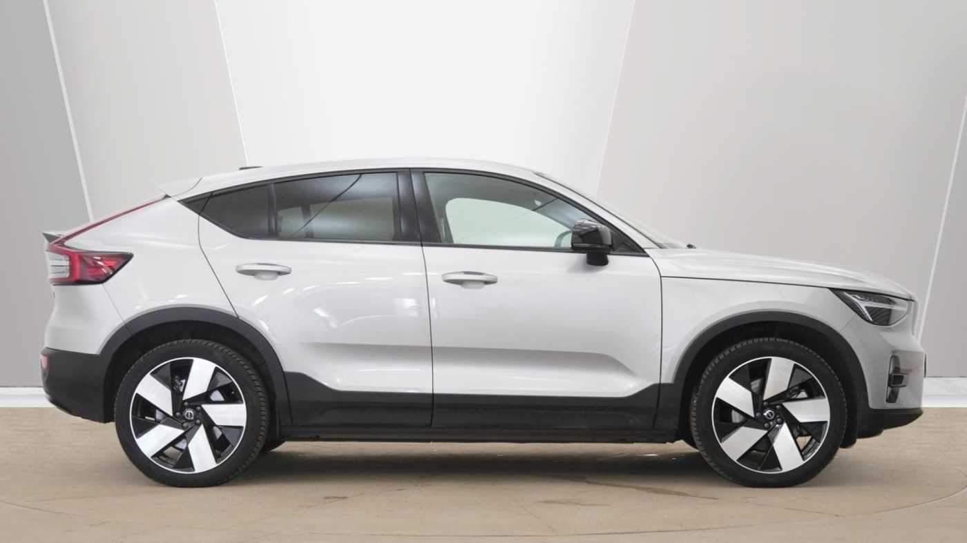 Volvo C40 Image 2