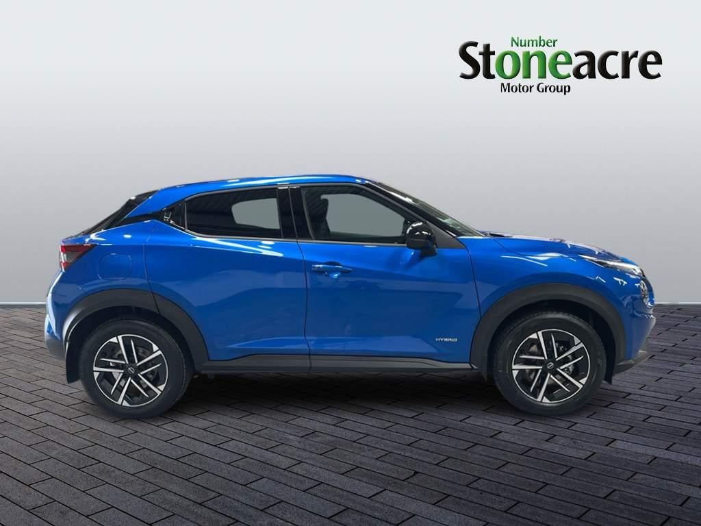 Nissan Juke Image 2