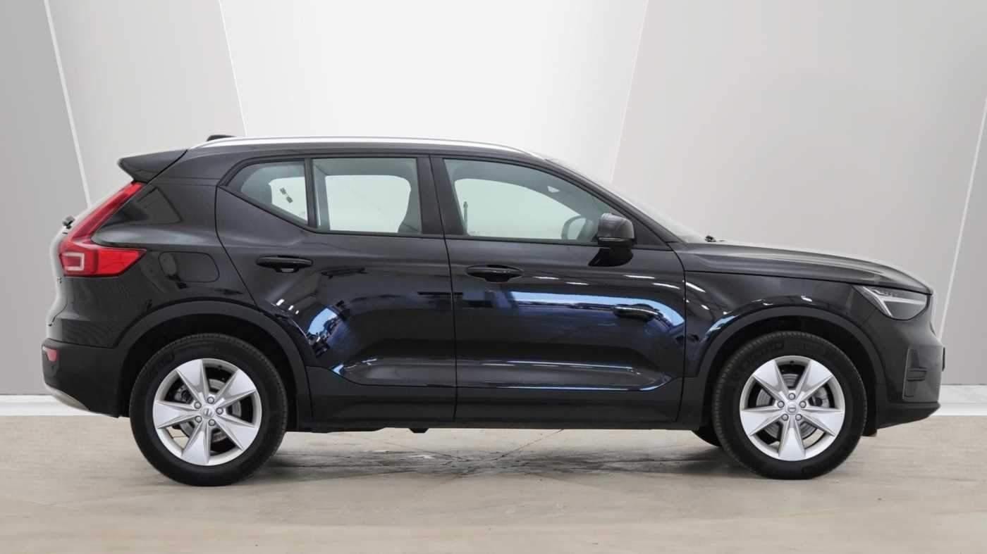 Volvo XC40 Image 2