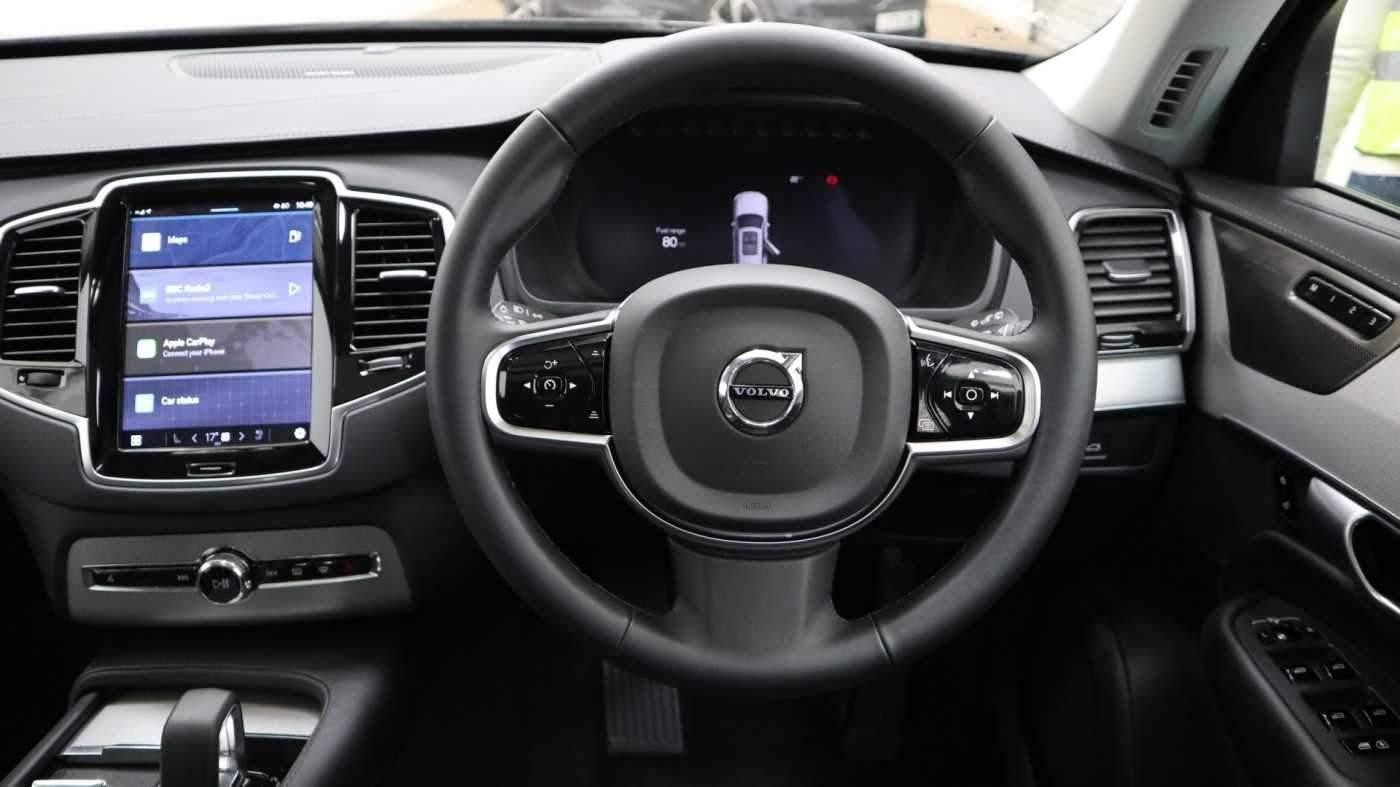 Volvo XC90 Image 8