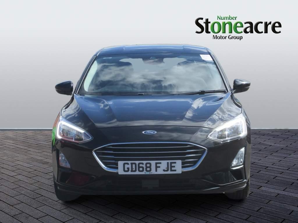 Ford Focus Image 8