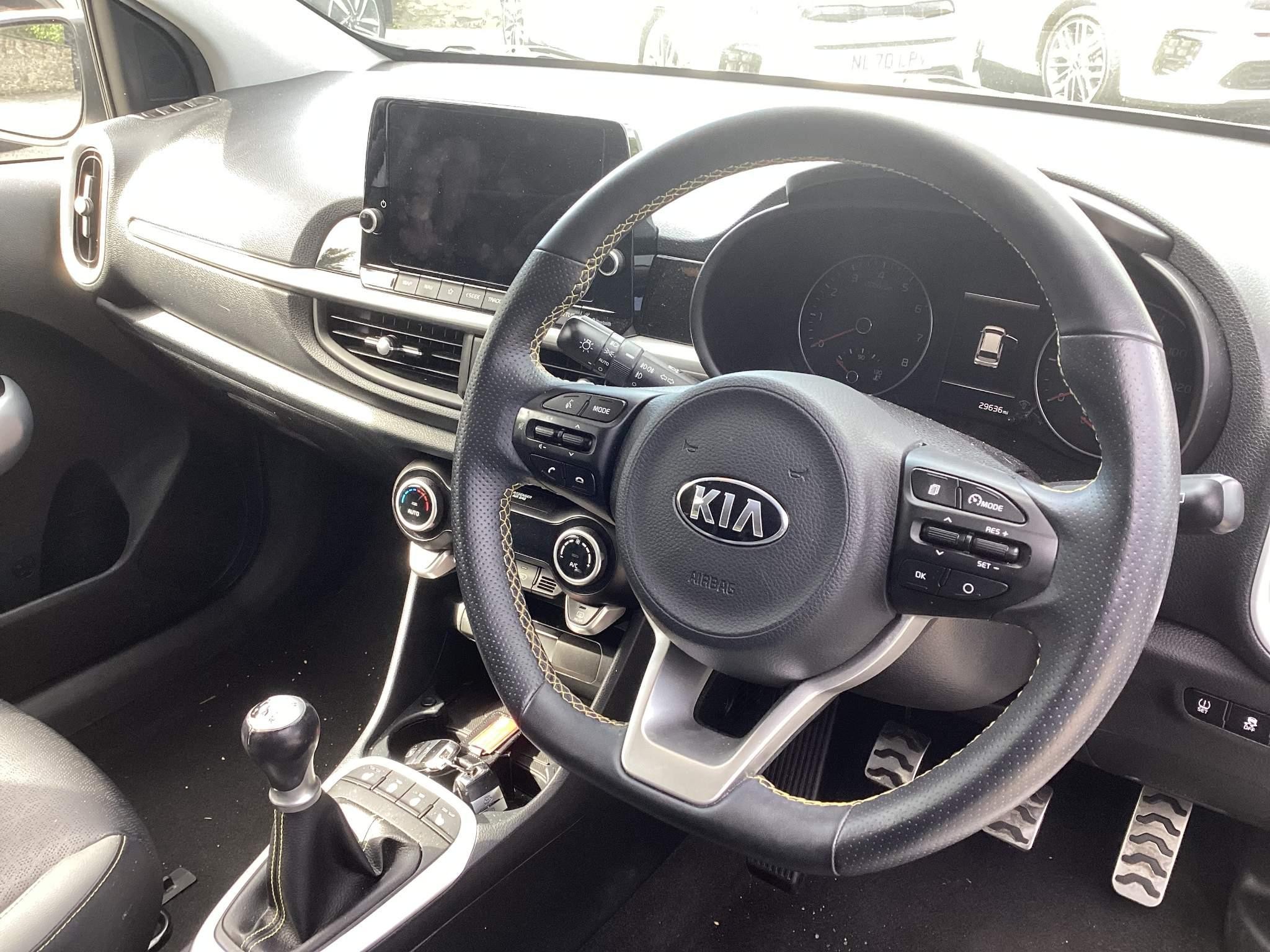 Kia Picanto Image 17