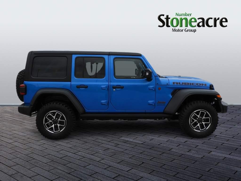 Jeep Wrangler Image 2