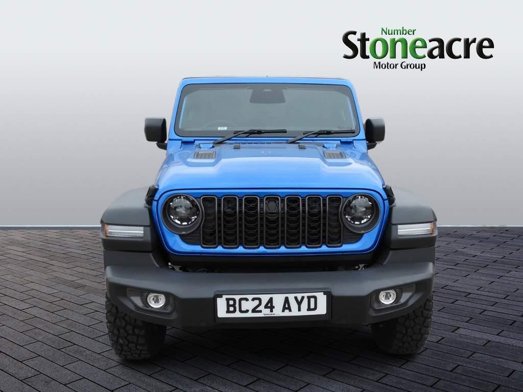 Jeep Wrangler Image 8