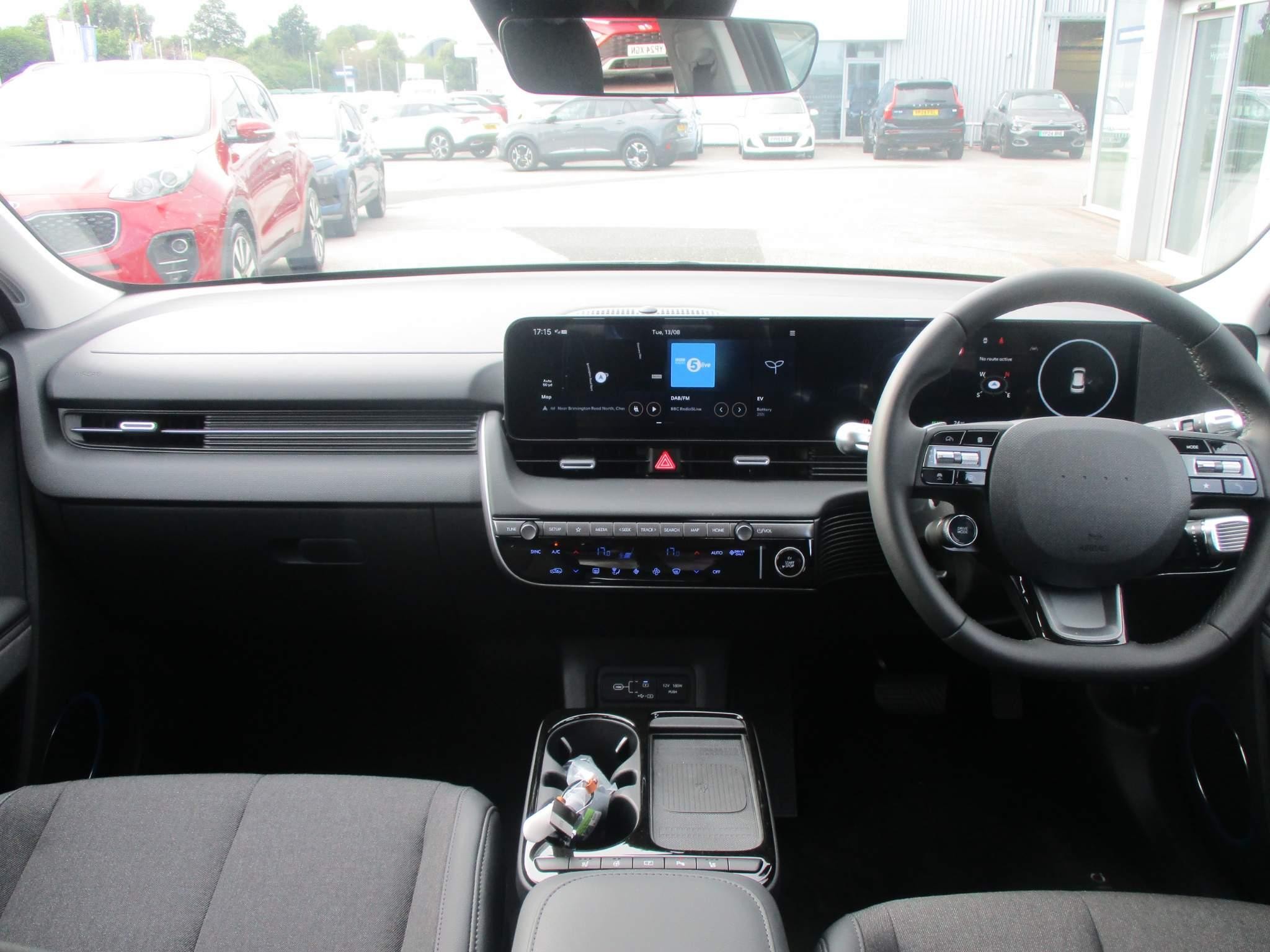 Hyundai IONIQ 5 Image 13