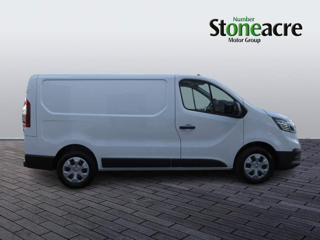 Renault Trafic Image 2