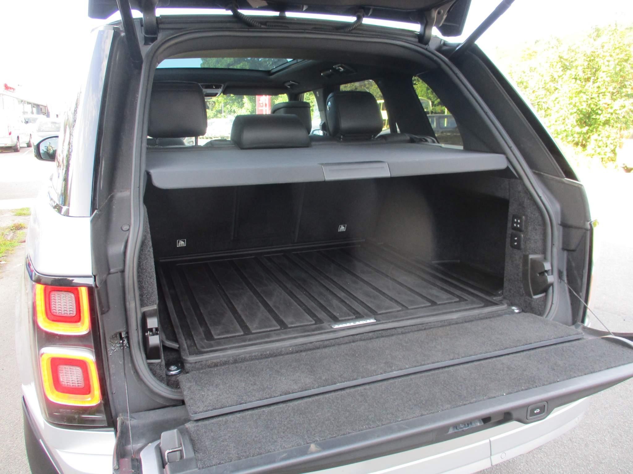 Land Rover Range Rover Image 21