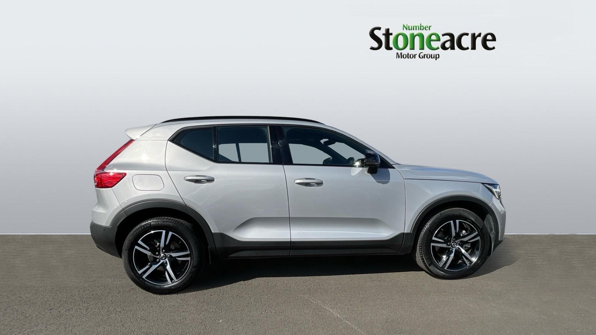 Volvo XC40 Image 3