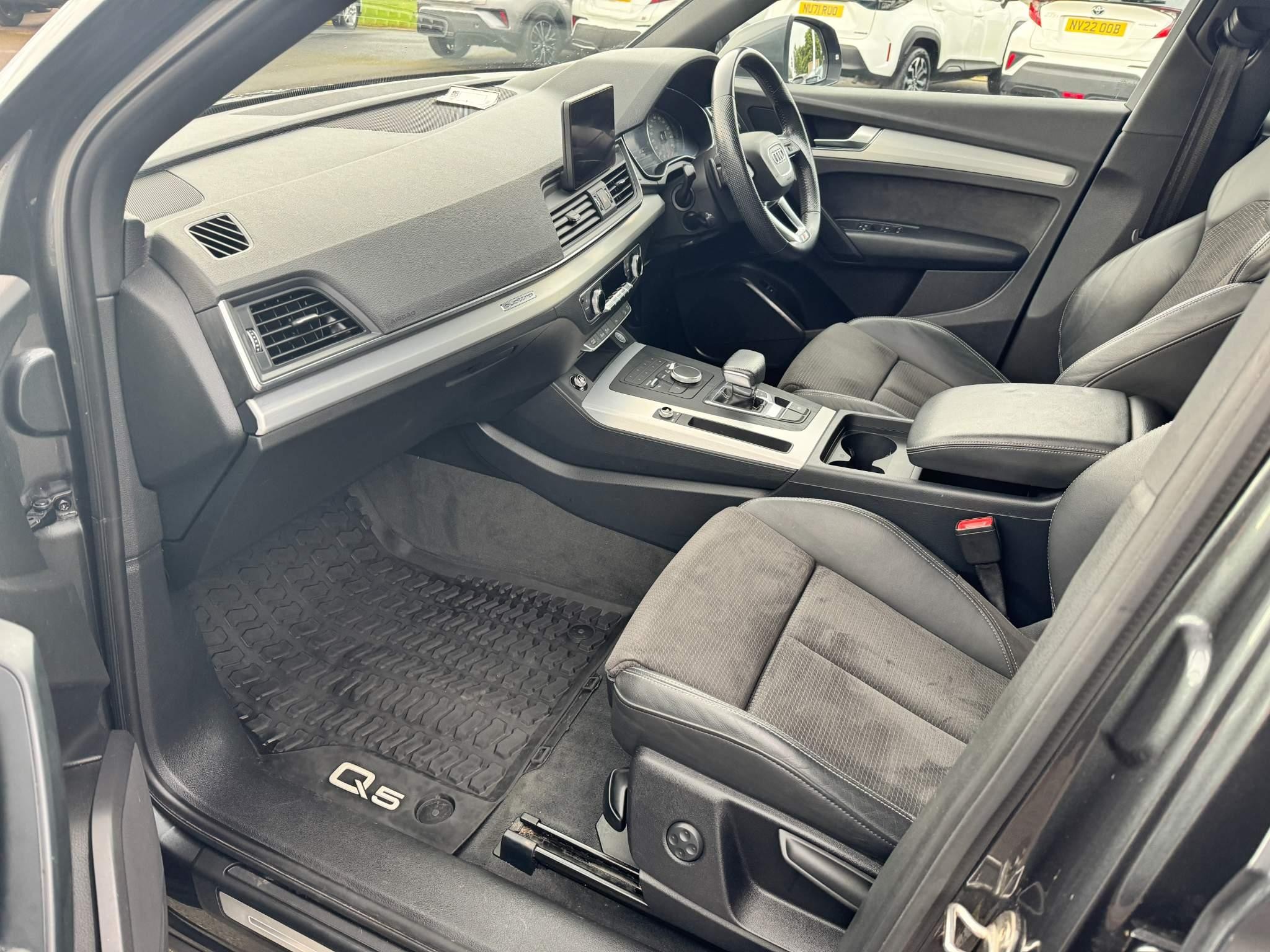 Audi Q5 Image 14