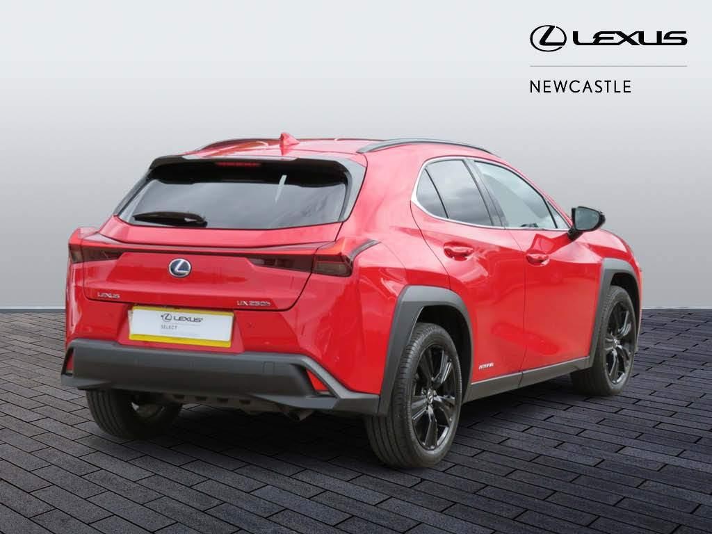 Lexus UX Image 5