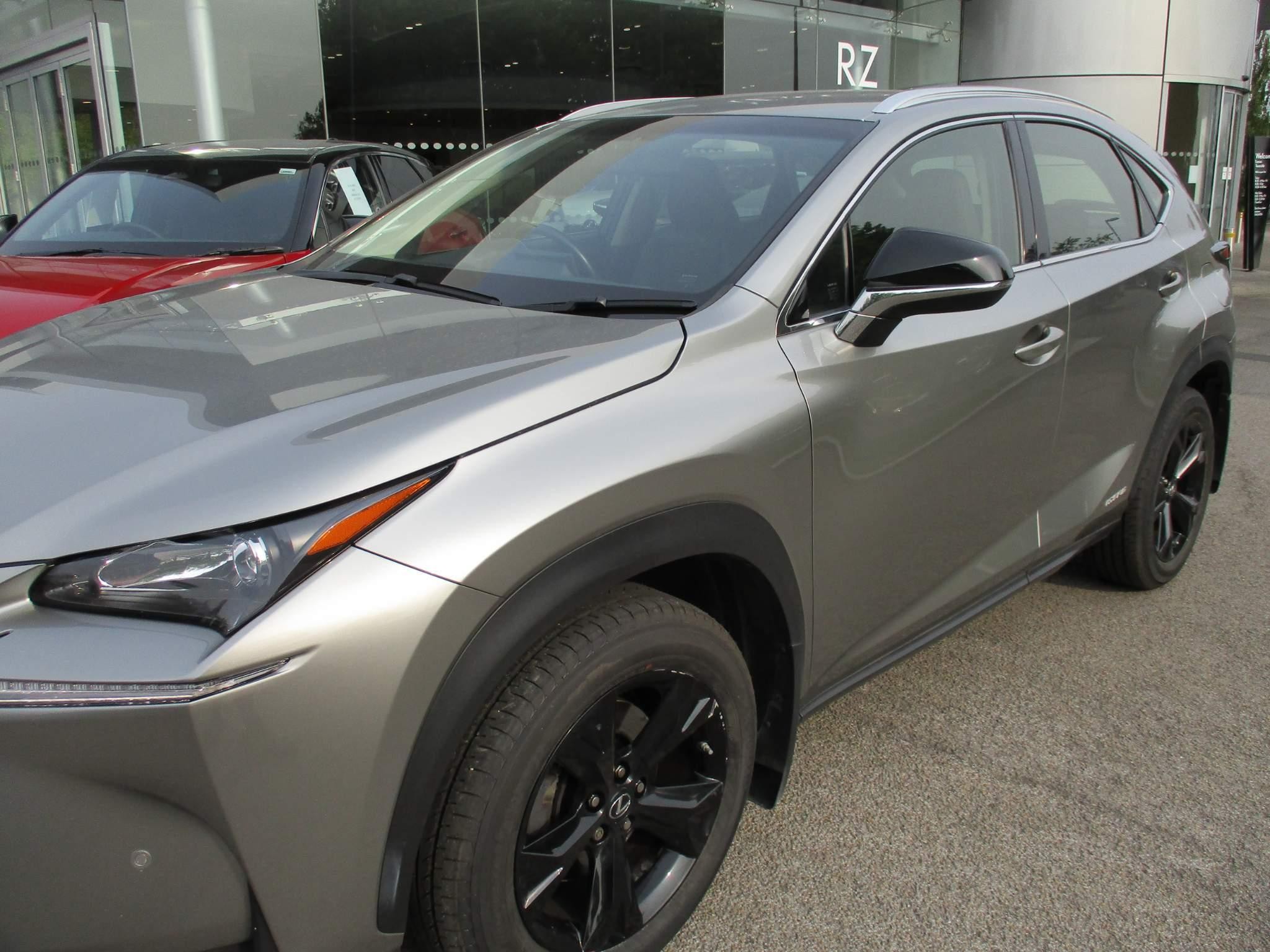 Lexus NX Image 44