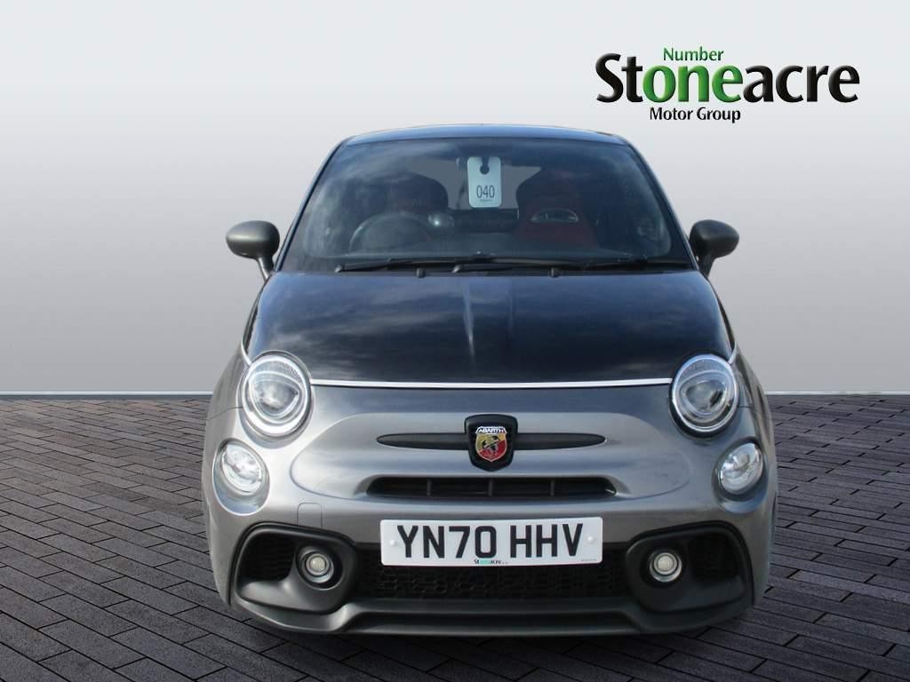 Abarth 595 Image 8