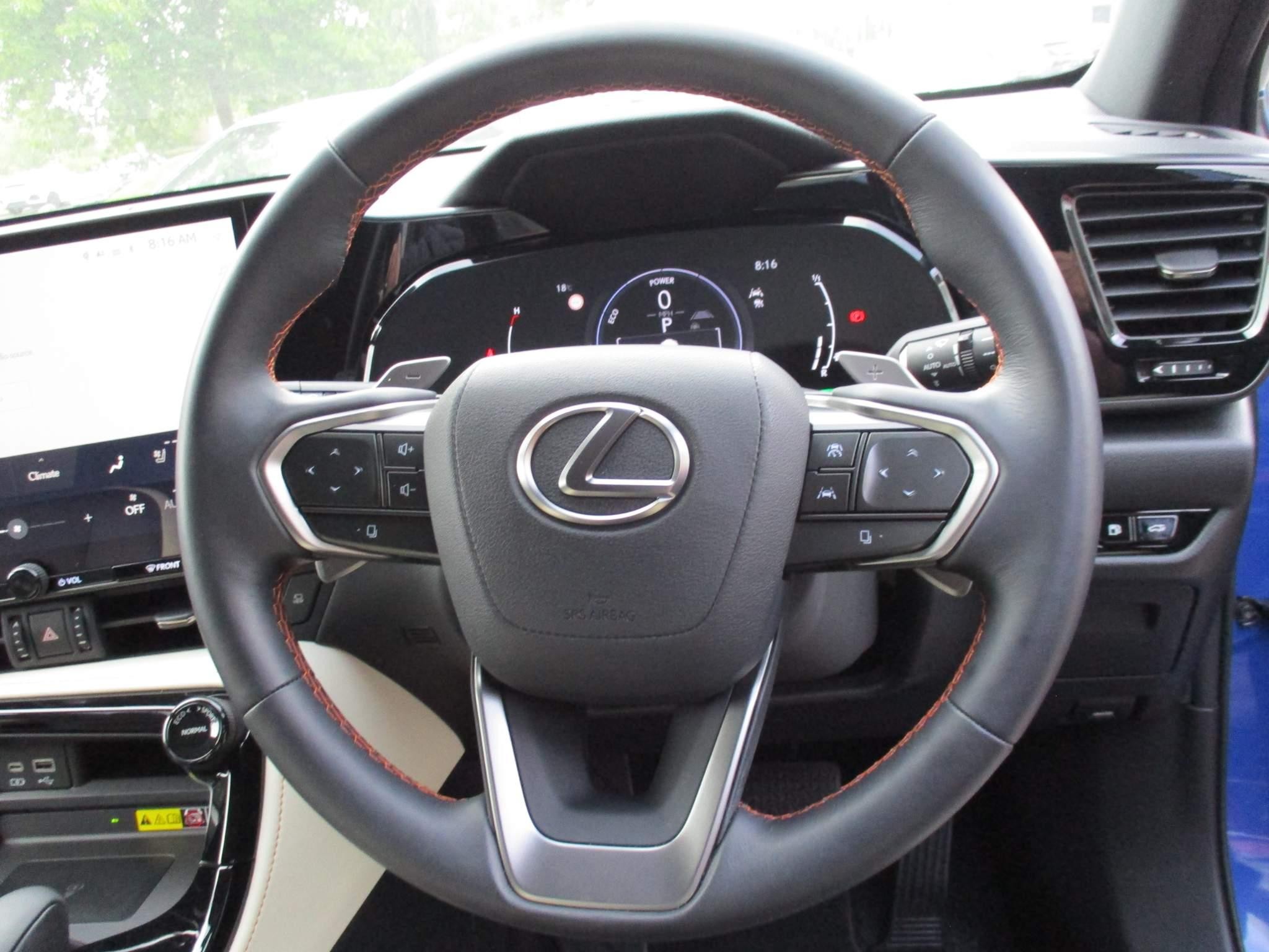 Lexus NX Image 14