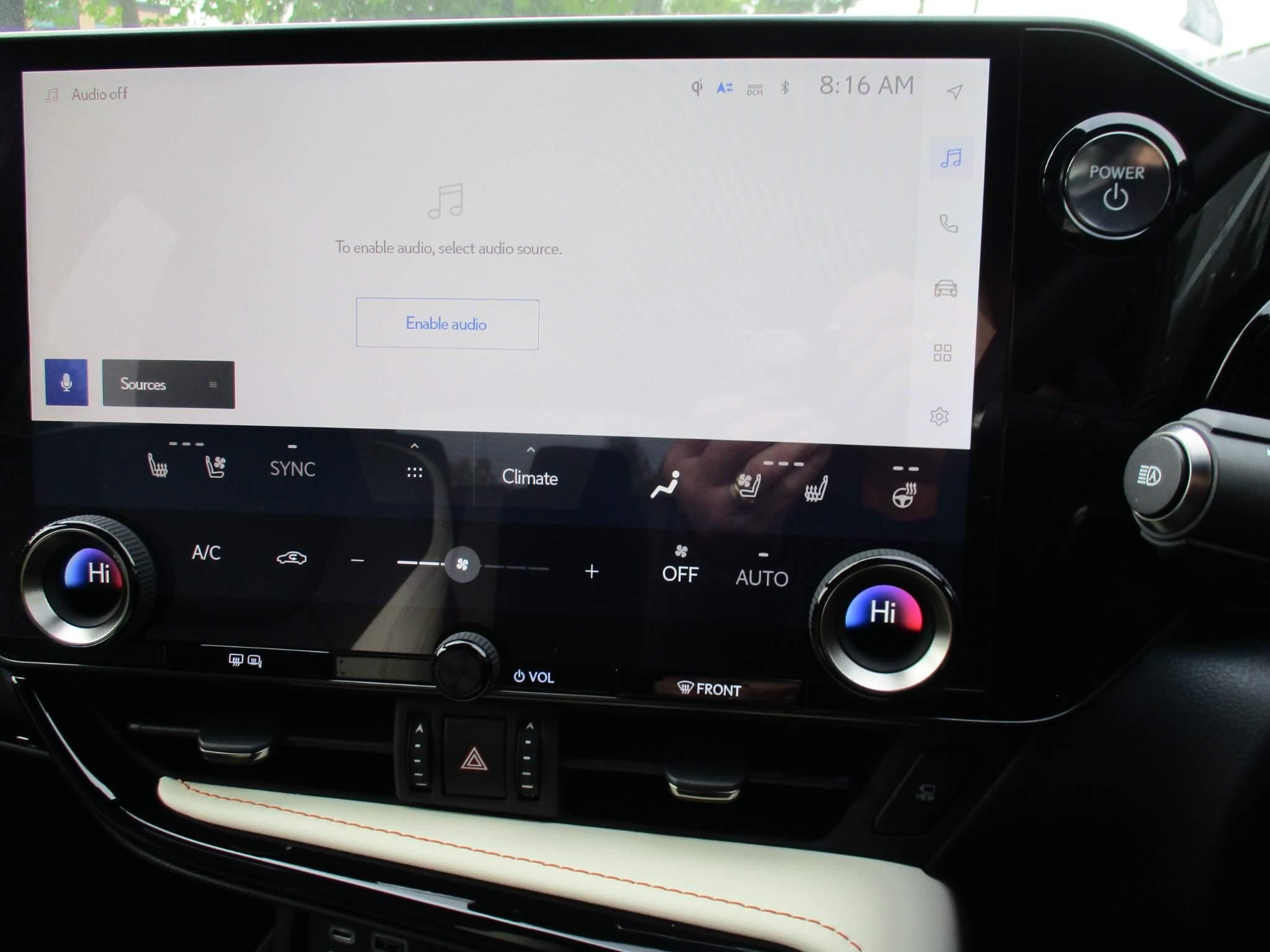 Lexus NX Self-Charging Hybrid Image 17